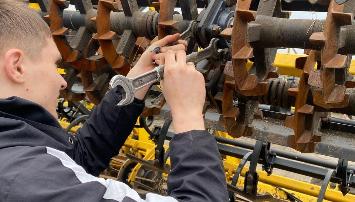 В 2025 году «Агрокомплекс» примет на практику порядка 800 студентов